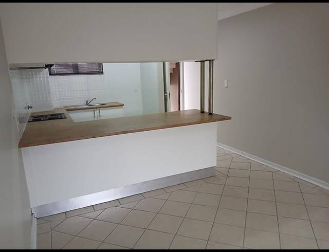 2 BEDROOM APARTMENT FOR SALE IN MALVERN